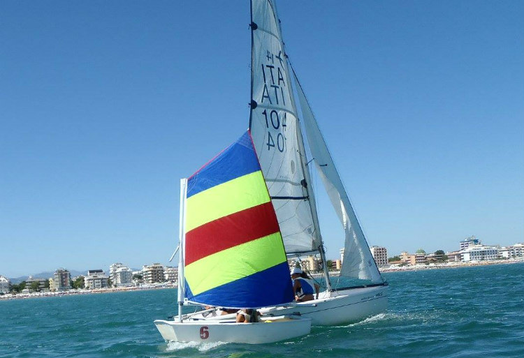 scuola vela riccione